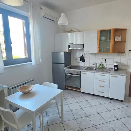 Apartment Seaside Apartment Koper With Free Parking 2